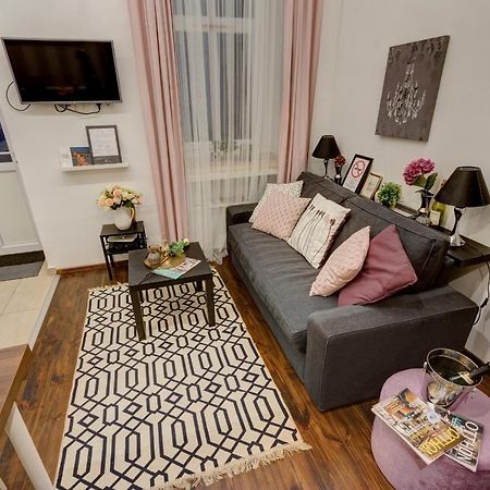 Lovely Apartment At Basilica Budapest Ngoại thất bức ảnh