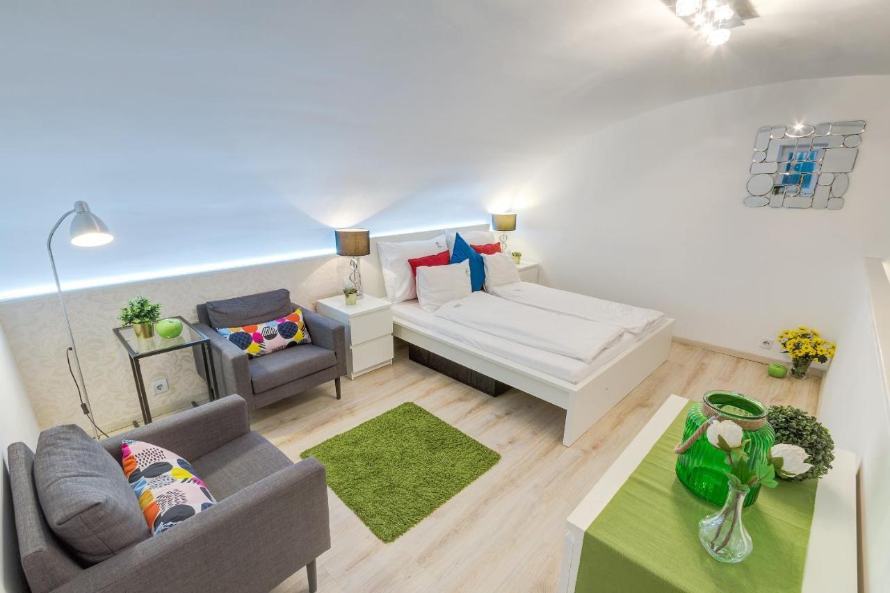 Lovely Apartment At Basilica Budapest Ngoại thất bức ảnh